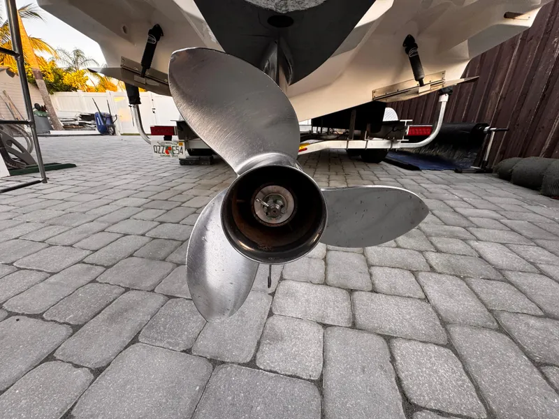 Slide: The Image of Regal 26 XO 2020 - 78