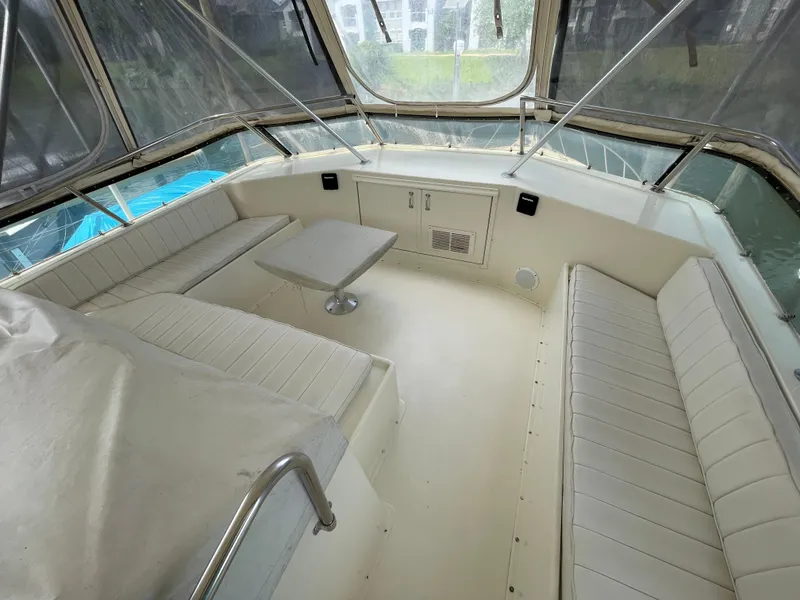 Slide: The Image of Hatteras 55 Convertible 1988 - 56