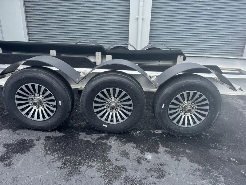 Slide: The Image of Contender 44 ST 2025 - 53