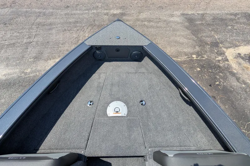 Slide: The Image of 2026 Lund 1875 Crossover XS - 23