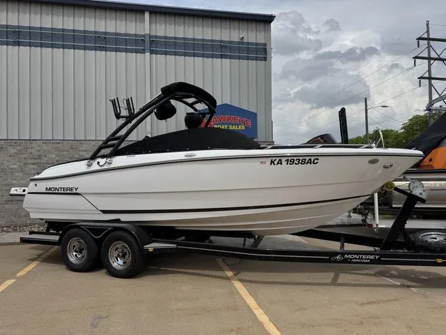 Slide: The Image of Monterey 238SS 2019 - 1