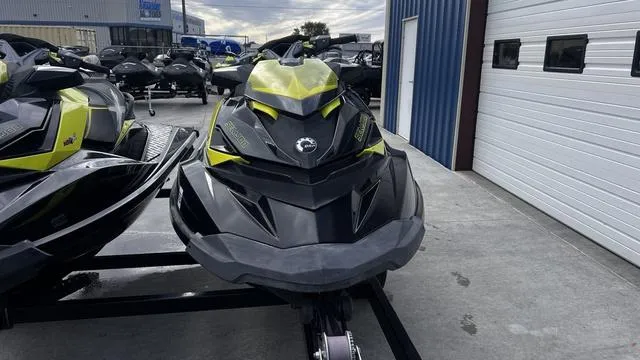 Slide: The Image of Sea-Doo RXP 2013 - 5