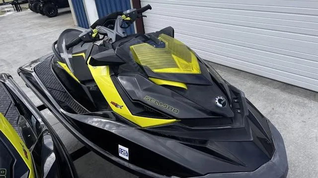 Slide: The Image of Sea-Doo RXP 2013 - 6