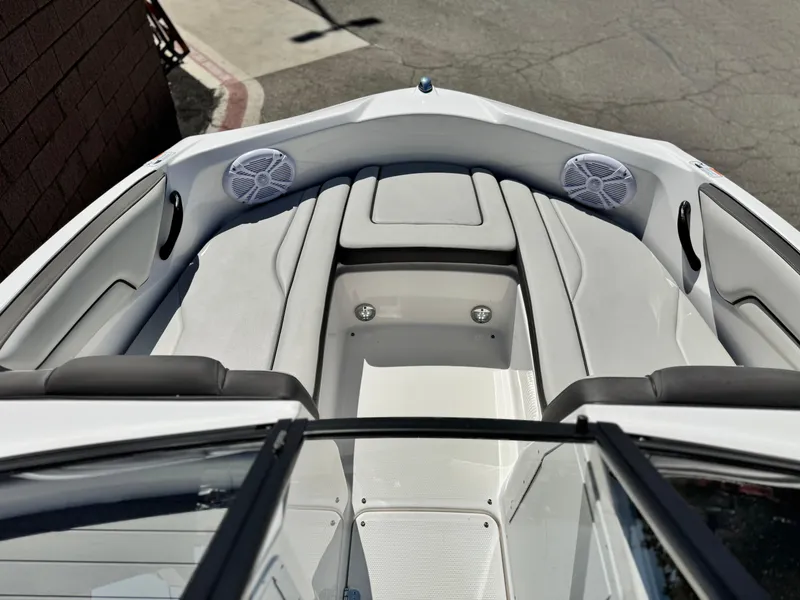 Slide: The Image of Yamaha AR190 2021 - 11