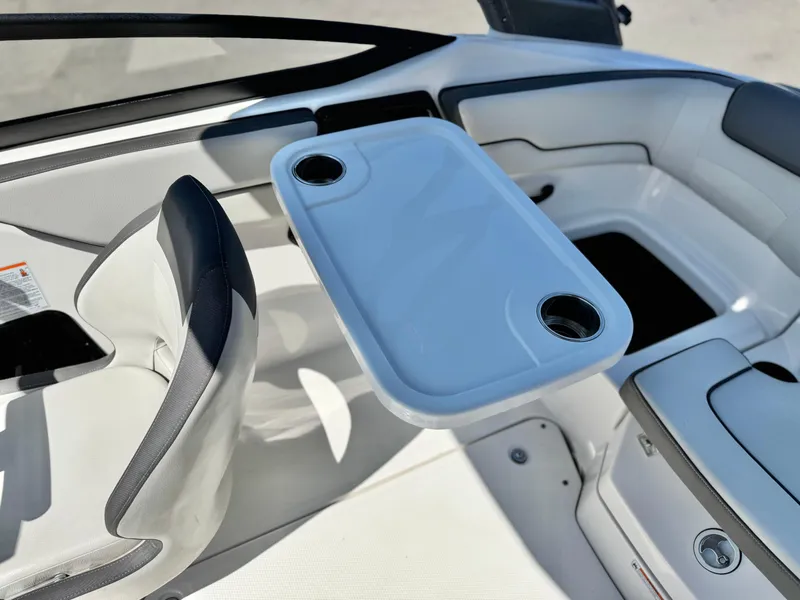 Slide: The Image of Yamaha AR190 2021 - 16