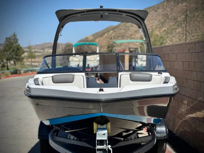 Slide: The Image of Yamaha AR190 2021 - 2