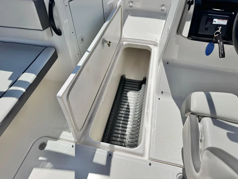 Slide: The Image of Yamaha AR190 2021 - 24