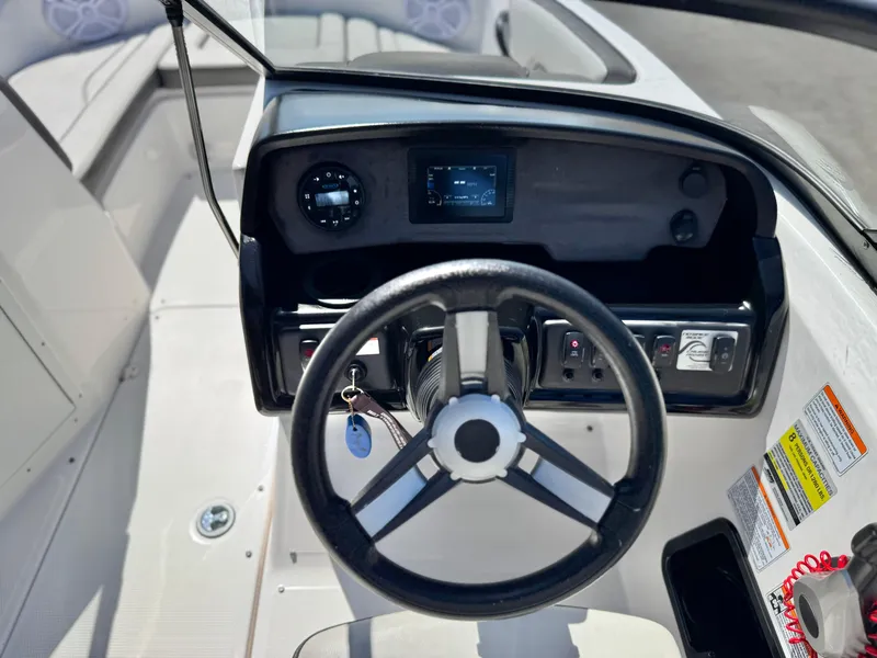 Slide: The Image of Yamaha AR190 2021 - 26