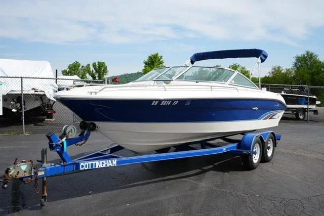 Slide: The Image of Sea Ray 210 Bowrider 1996 - 4
