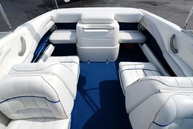 Slide: The Image of Sea Ray 210 Bowrider 1996 - 7