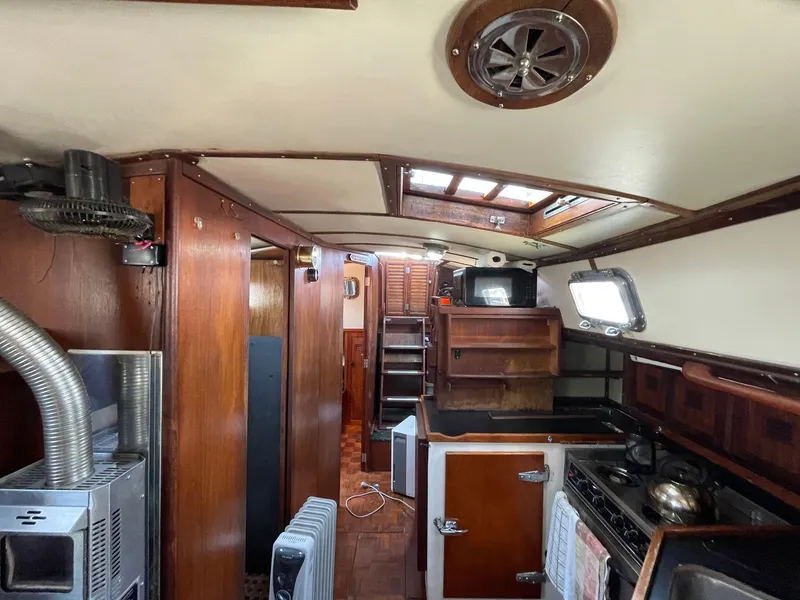 Slide: The Image of Cheoy Lee 41 - Looking Aft - 2