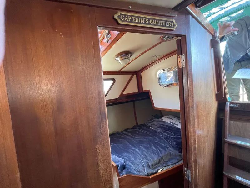 Slide: The Image of Cheoy Lee 41 - Owner's Cabin - 6