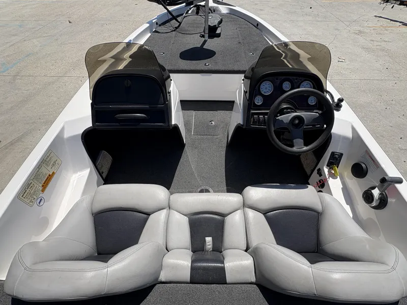 Slide: The Image of Skeeter SX190 2003 - 12