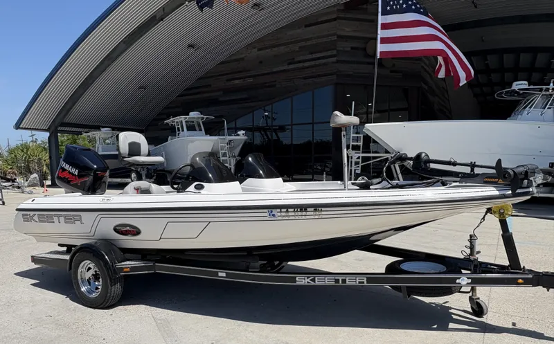 Slide: The Image of Skeeter SX190 2003 - 2