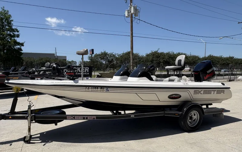 Slide: The Image of Skeeter SX190 2003 - 3