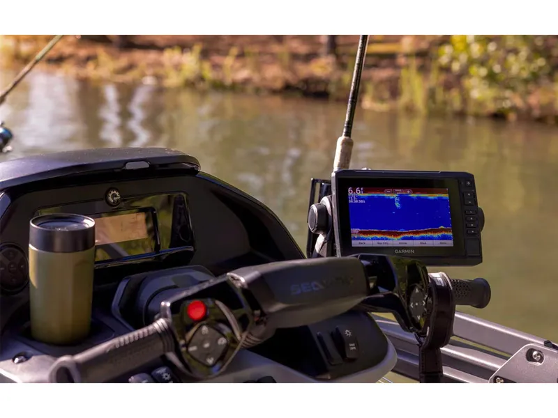 Slide: The Image of Sea-Doo Switch Fish 21 2025 - 12