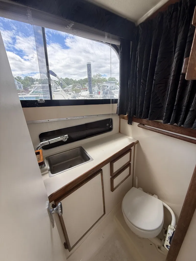 Slide: The Image of Blackfin Flybridge 1986 - 20