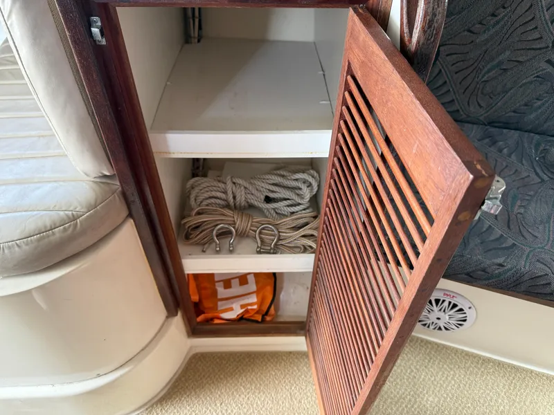 Slide: The Image of Blackfin Flybridge 1986 - 21