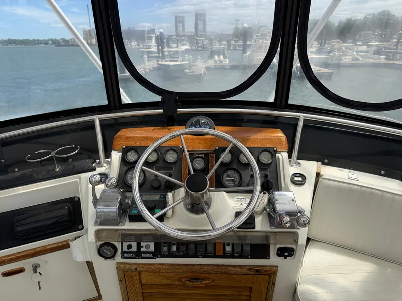 Slide: The Image of Blackfin Flybridge 1986 - 8