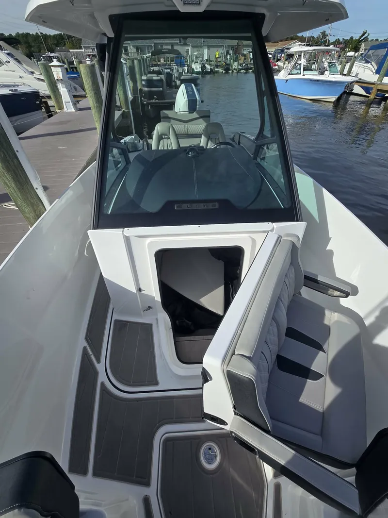 Slide: The Image of Monterey 27 Elite 2025 - 5
