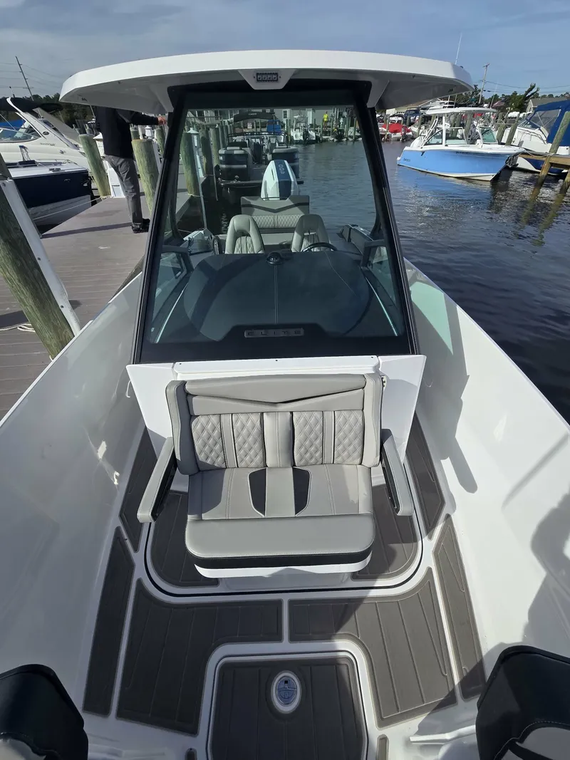 Slide: The Image of Monterey 27 Elite 2025 - 9