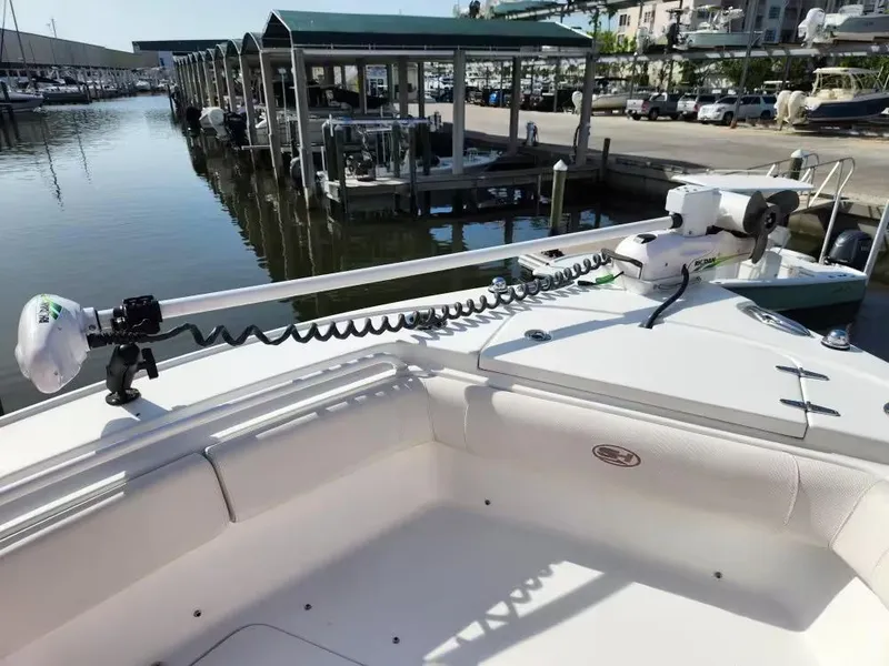 Slide: The Image of Sea Hunt Ultra 255 SE 2022 - 13