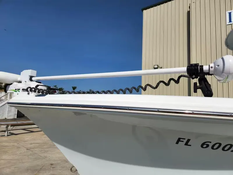 Slide: The Image of Sea Hunt Ultra 255 SE 2022 - 5