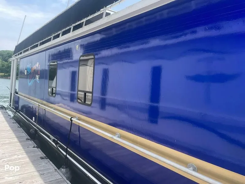 Slide: The Image of 1998 Stardust Cruiser Stardust 86 for sale in Duluth, GA - 3