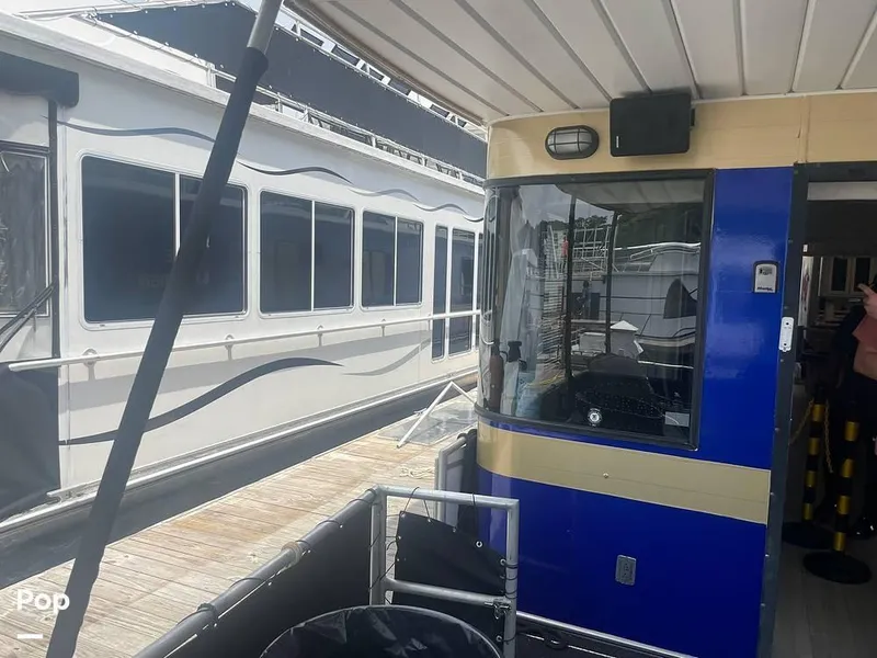 Slide: The Image of 1998 Stardust Cruiser Stardust 86 for sale in Duluth, GA - 59