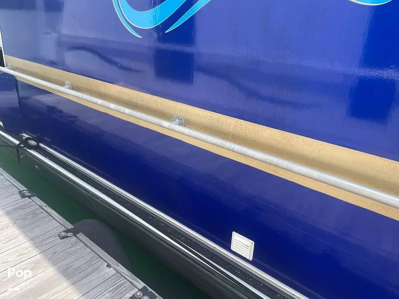 Slide: The Image of 1998 Stardust Cruiser Stardust 86 for sale in Duluth, GA - 69