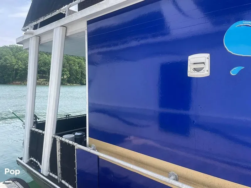 Slide: The Image of 1998 Stardust Cruiser Stardust 86 for sale in Duluth, GA - 70