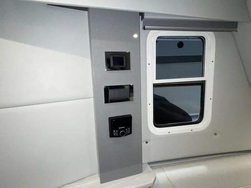 Slide: The Image of Formula 380 Super Sport Crossover OB 2023 - 62