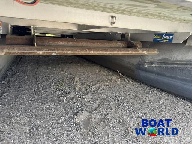 Slide: The Image of Sweetwater 2222 DF Pontoon WITH SEA LEGS 2004 - 35