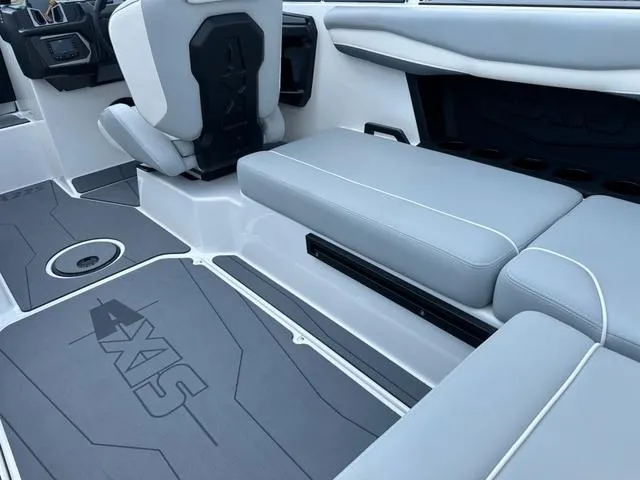 Slide: The Image of Axis Wake Research A Series A225 2025 - 12