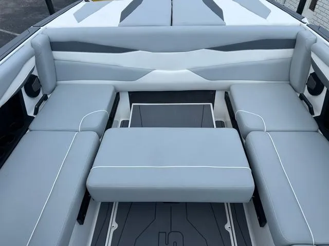 Slide: The Image of Axis Wake Research A Series A225 2025 - 13