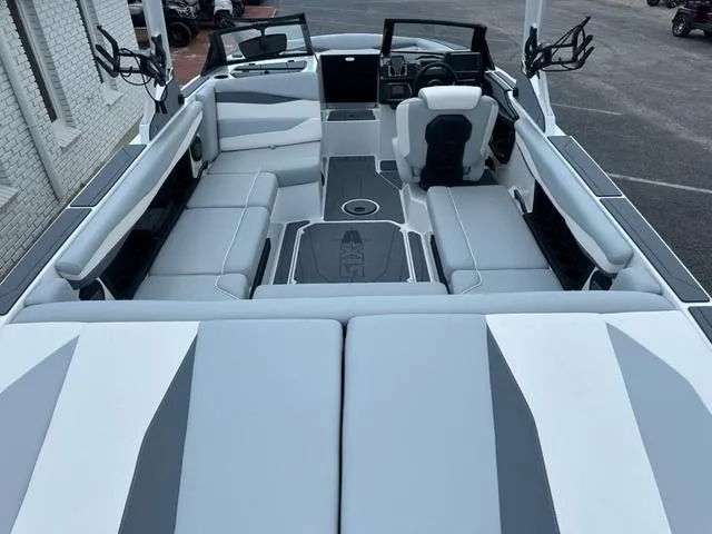 Slide: The Image of Axis Wake Research A Series A225 2025 - 14