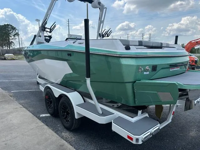 Slide: The Image of Axis Wake Research A Series A225 2025 - 3