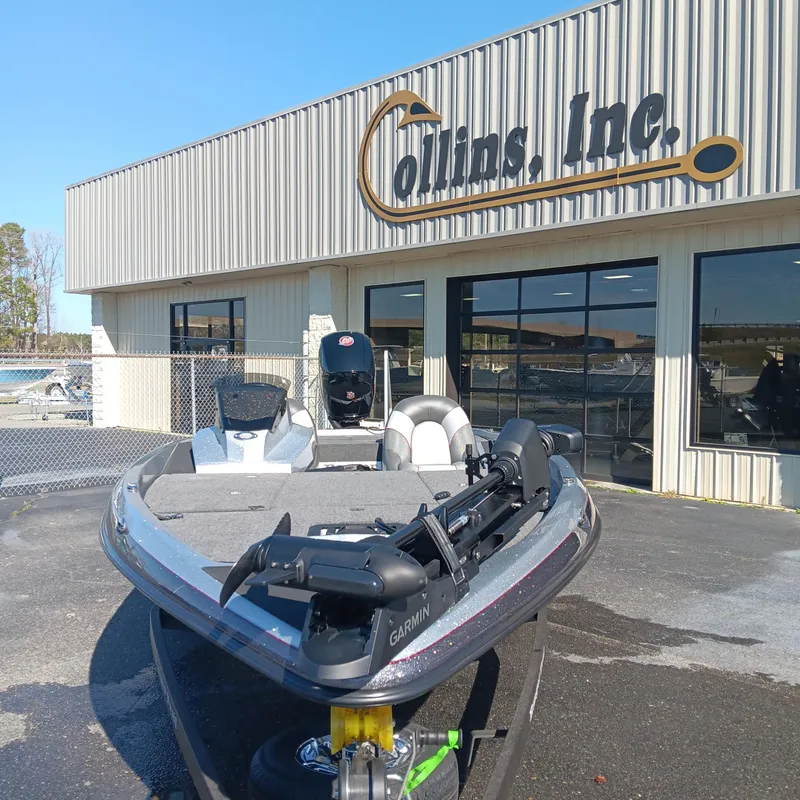 Slide: The Image of 2025 Ranger Z185 boat outside Collins Inc. dealership. - 6