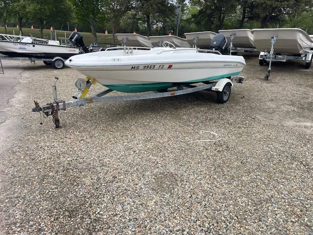 Slide: The Image of Sea Ray Laguna 16 1993 - 5