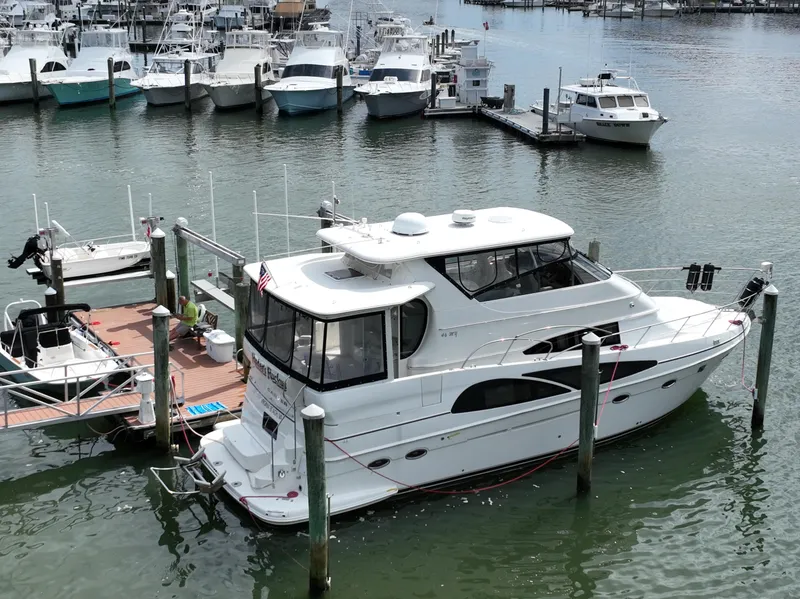 Slide: The Image of 2006 CARVER 466 MOTOR YACHT DOCKSIDE - 1