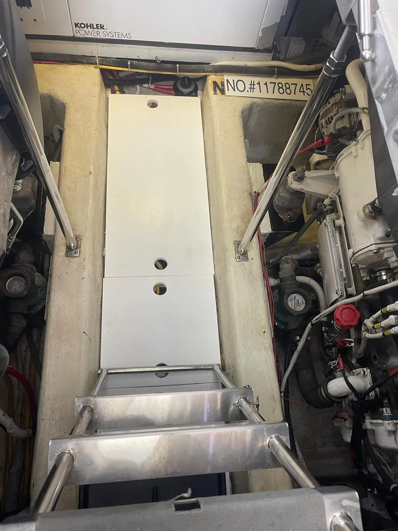 Slide: The Image of Carver Yachts 46 Motor Yacht 2006 - 96