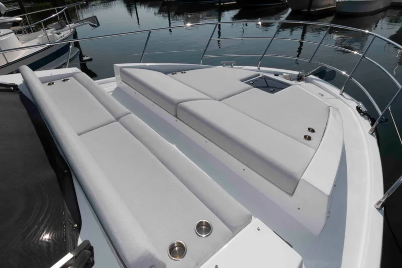 Slide: The Image of 2022 Azimut Fly 50 yacht with spacious sunbathing area and sleek design. - 5