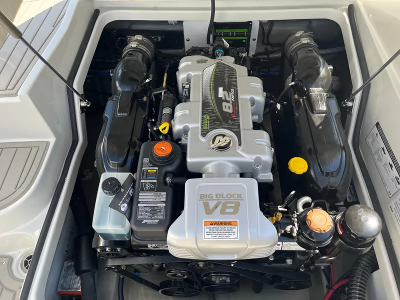 Slide: The Image of 2026 Crownline 298 SS boat engine, featuring a powerful Big Block V8. - 9