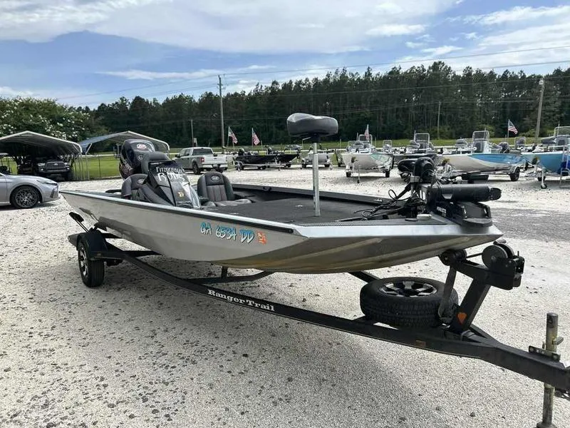 Slide: The Image of 2016 Ranger RT188 fishing boat on trailer in outdoor lot. - 6