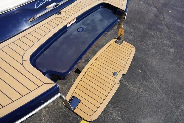 Slide: The Image of Chris-Craft Sportster 25 2025 - 12