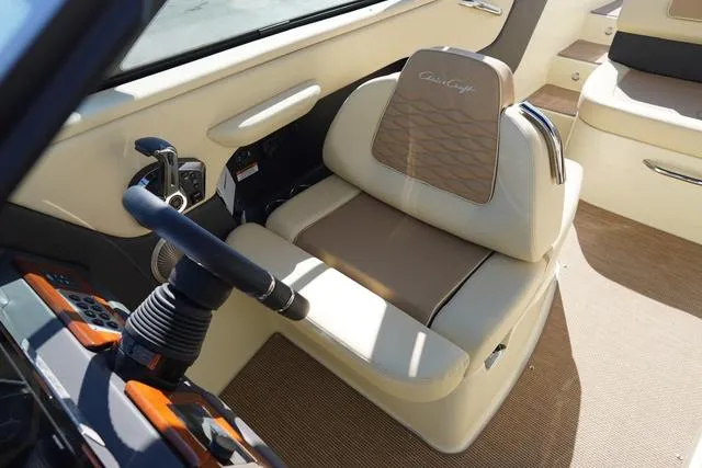 Slide: The Image of Chris-Craft Sportster 25 2025 - 27