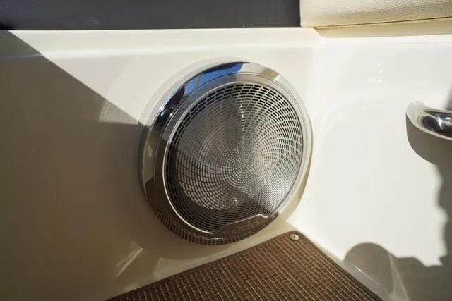 Slide: The Image of Chris-Craft Sportster 25 2025 - 32