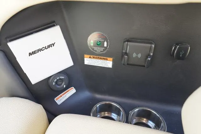 Slide: The Image of Chris-Craft Sportster 25 2025 - 58