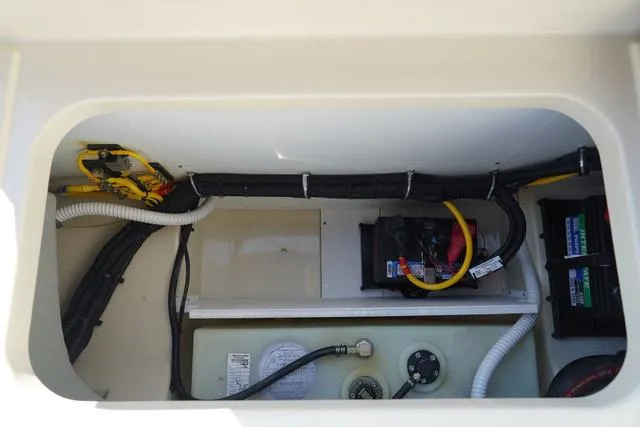 Slide: The Image of Chris-Craft Sportster 25 2025 - 62