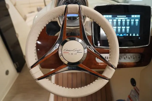 Slide: The Image of Chris-Craft Launch 28 GT 2025 - 34